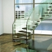 现代风格玻璃扶手楼梯装修设计图
