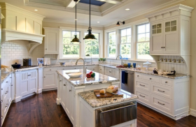 美式古典厨房整体橱柜装修设计图