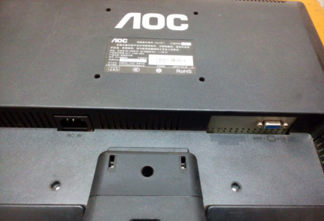 aoc显示器怎么调亮度没有按钮？怎么用电脑调节aoc显示器亮度？